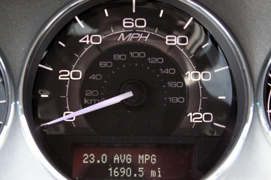  Lincoln MKZ 2010 года  (фото 19 из 211)